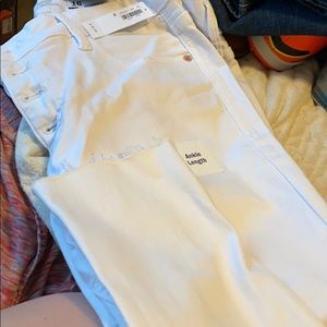 White ankle length super skinny jeans